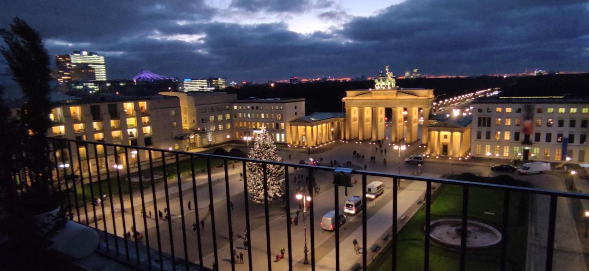 Nexliving Berlin Brandenburger Torアパートホテル エクステリア 写真